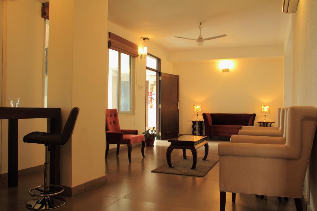 Orchid Suites - A Boutique Hotel Bangalore Off Residency Road Екстер'єр фото