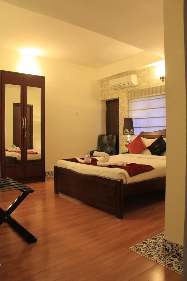 Orchid Suites - A Boutique Hotel Bangalore Off Residency Road Екстер'єр фото